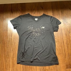 Short sleeve never been worn north face gray T-shirt